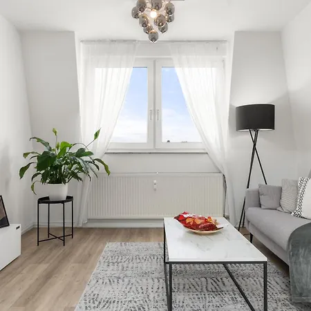 Maracoon - 1 Uerdingen I 20 Min Zur Messe * קרפלד