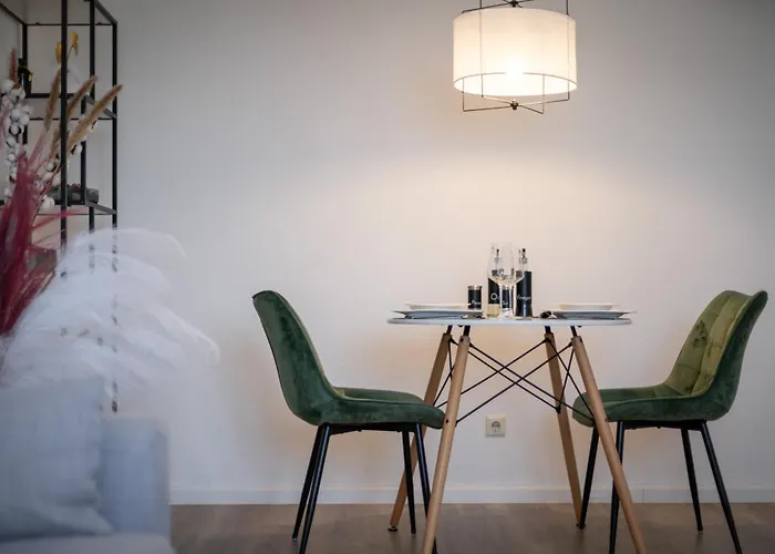 Apartment Design In Rheinnähe I Netflix I Küche Krefeld