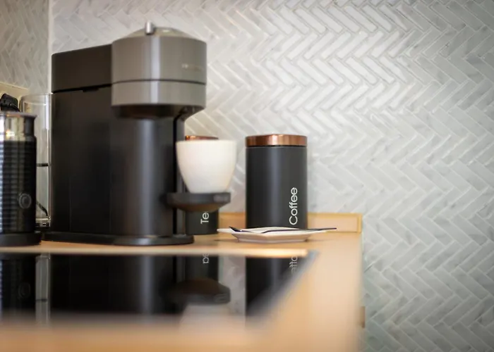 Design In Rheinnähe I Netflix I Küche Apartment